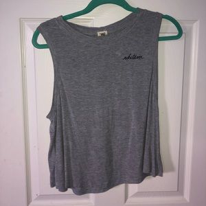 grey tank top